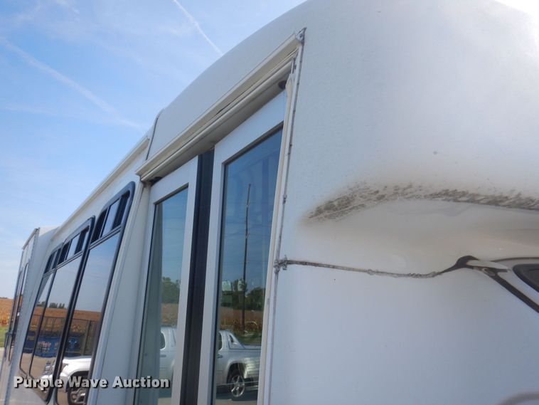 image for item DP0328 2011 Ford E450 Super Duty  shuttle bus