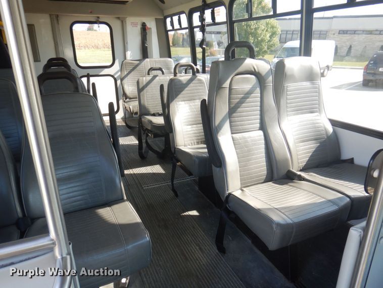 image for item DP0328 2011 Ford E450 Super Duty  shuttle bus