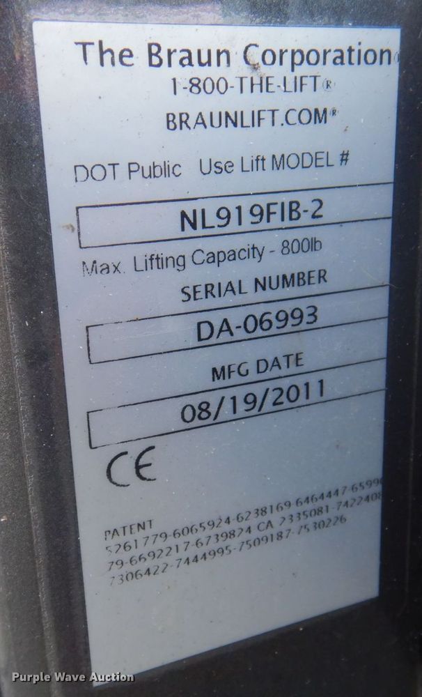 image for item DP0328 2011 Ford E450 Super Duty  shuttle bus