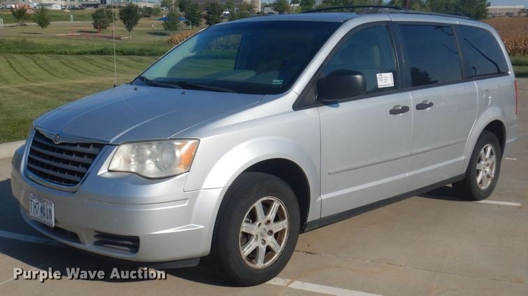 image for item DP0330 2008 Chrysler Town & Country LX  van
