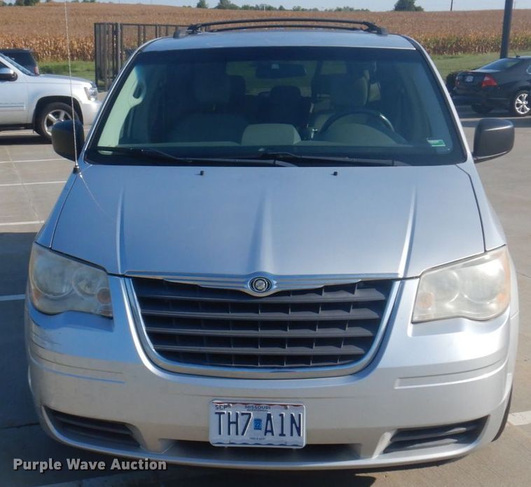 image for item DP0330 2008 Chrysler Town & Country LX  van