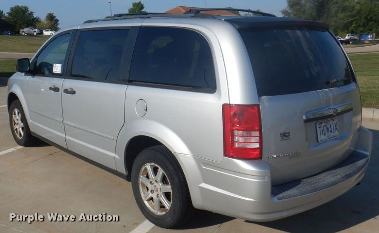 image for item DP0330 2008 Chrysler Town & Country LX  van