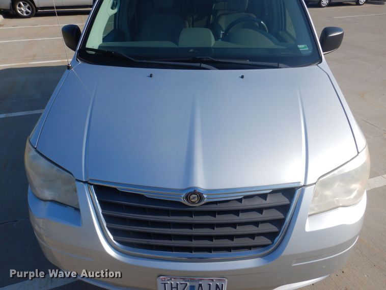 image for item DP0330 2008 Chrysler Town & Country LX  van