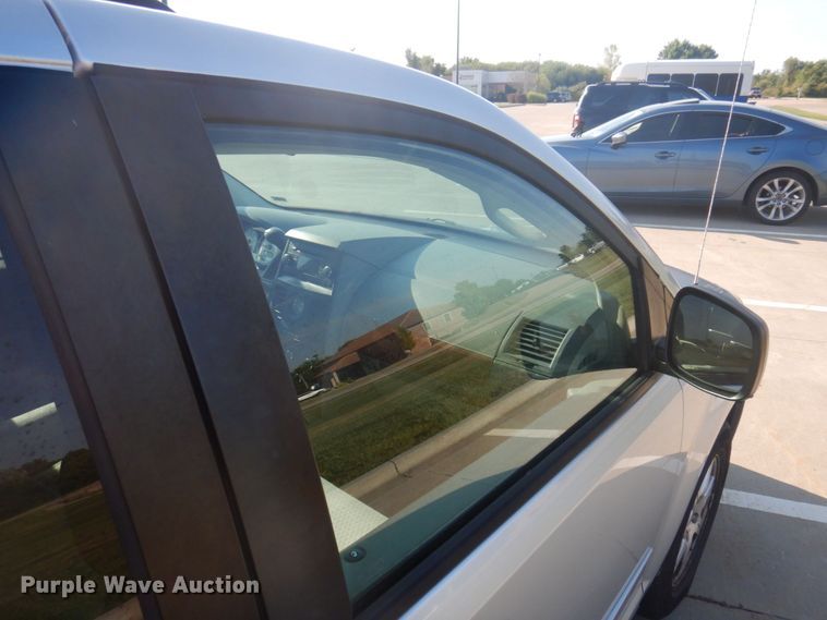 image for item DP0330 2008 Chrysler Town & Country LX  van