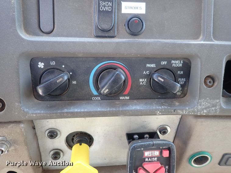 image for item DQ2911 2001 Sterling Acterra  dump truck