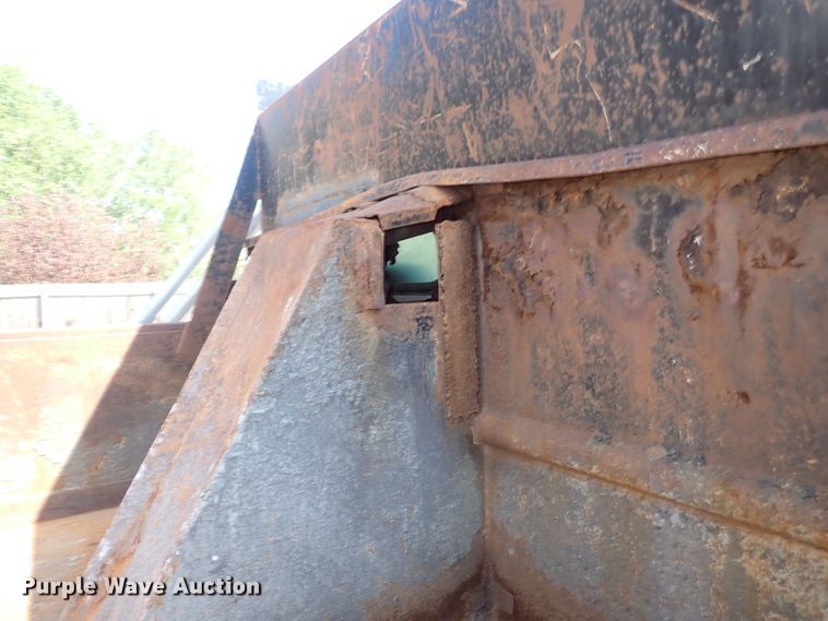 image for item DQ2911 2001 Sterling Acterra  dump truck