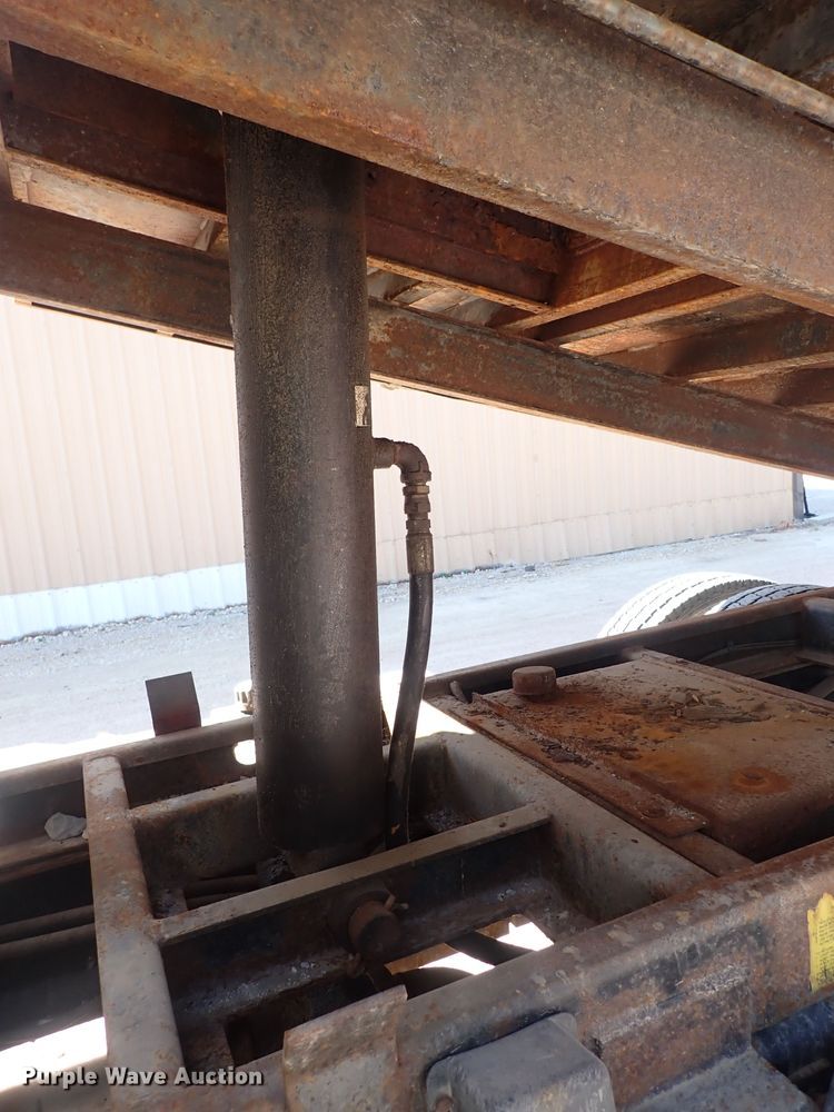 image for item DQ2911 2001 Sterling Acterra  dump truck