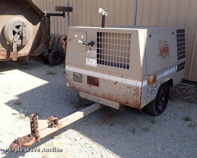 image for item DQ2912 1991 Leroi 125  air compressor