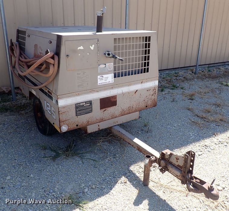 image for item DQ2912 1991 Leroi 125  air compressor