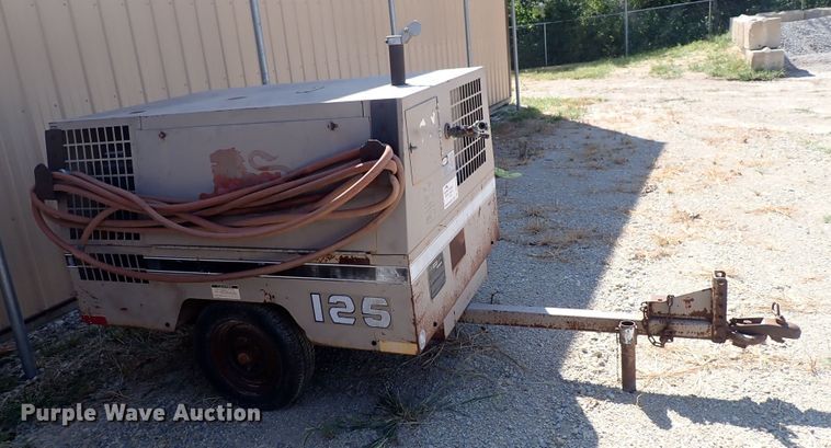 image for item DQ2912 1991 Leroi 125  air compressor