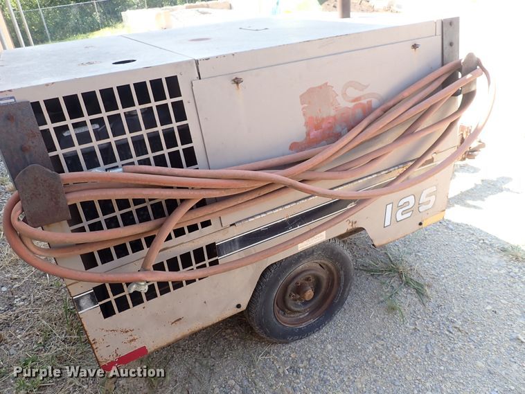 image for item DQ2912 1991 Leroi 125  air compressor