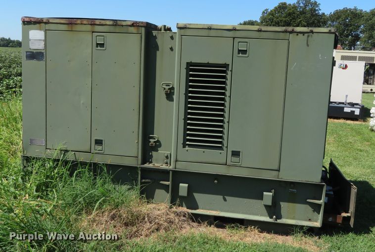 image for item DR0112 1974 U.S. Department Of Defense MEP009A  generator