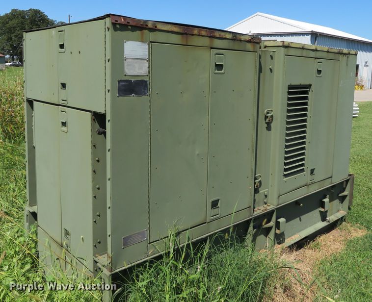 image for item DR0112 1974 U.S. Department Of Defense MEP009A  generator