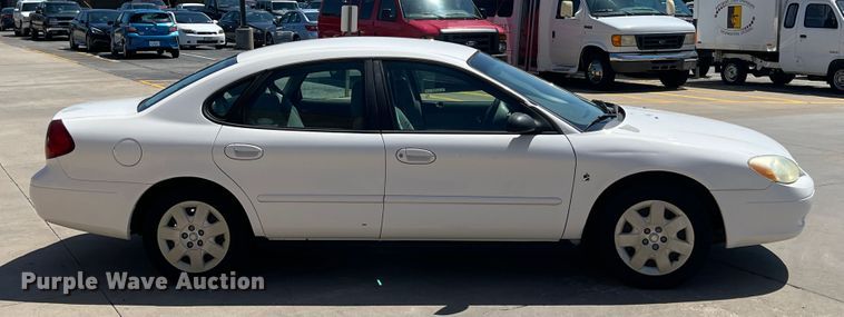 image for item IA9087 2001 Ford Taurus