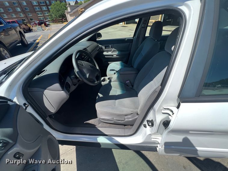 image for item IA9087 2001 Ford Taurus