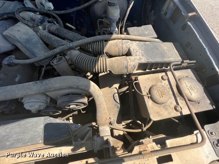 image for item IA9088 1993 Ford F150  pickup truck