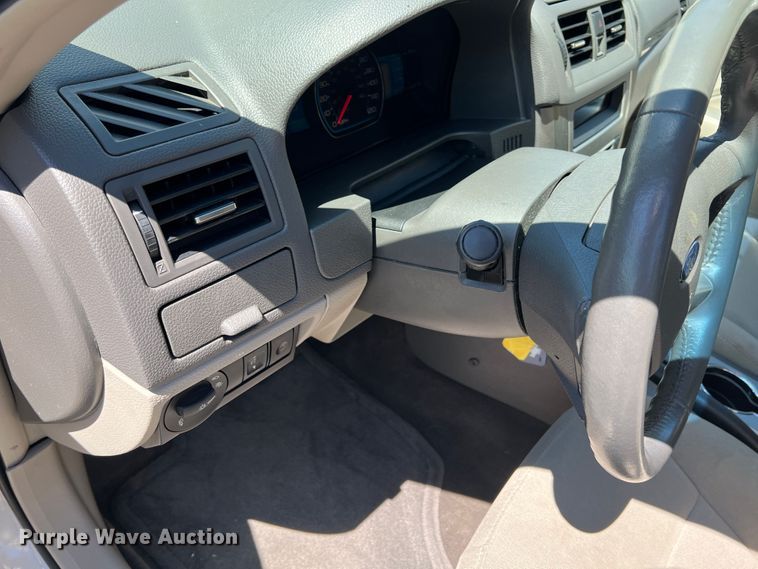 image for item IA9090 2012 Ford Fusion