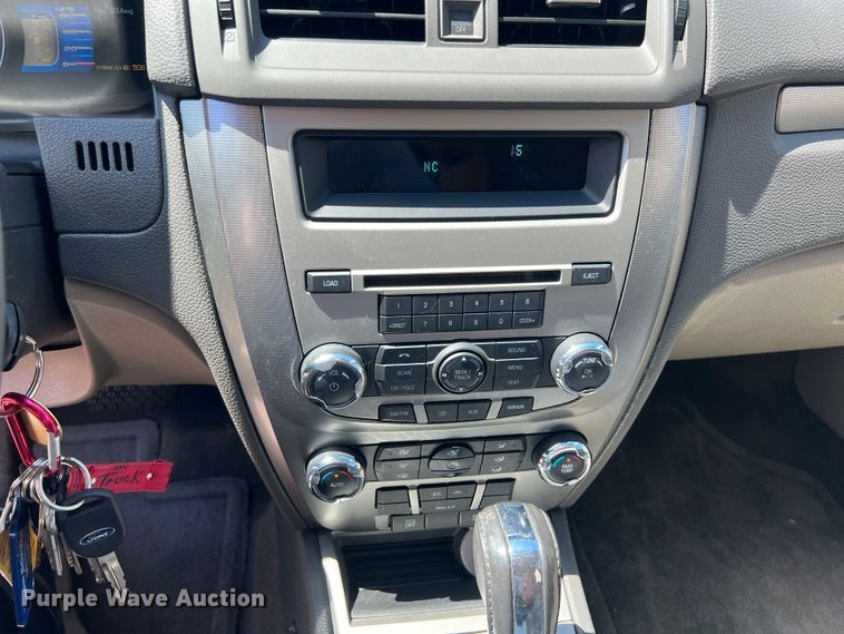 image for item IA9090 2012 Ford Fusion