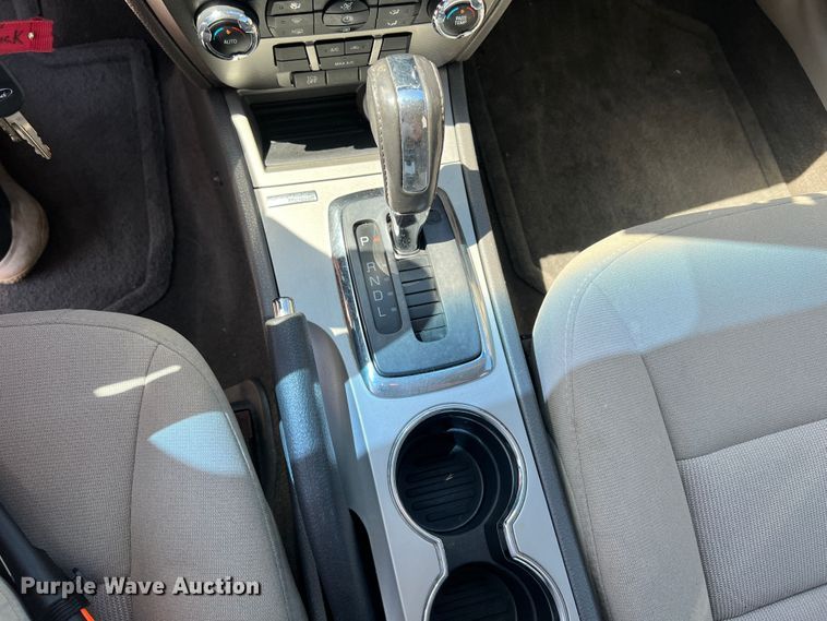 image for item IA9090 2012 Ford Fusion