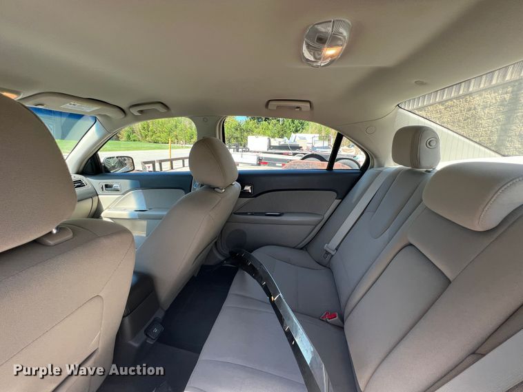 image for item IA9090 2012 Ford Fusion