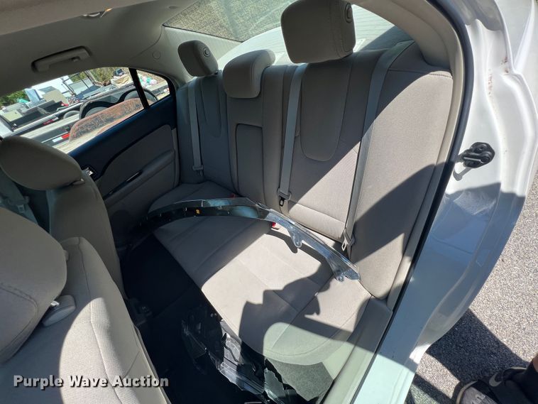 image for item IA9090 2012 Ford Fusion