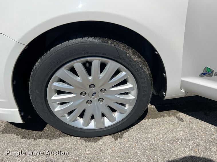 image for item IA9090 2012 Ford Fusion