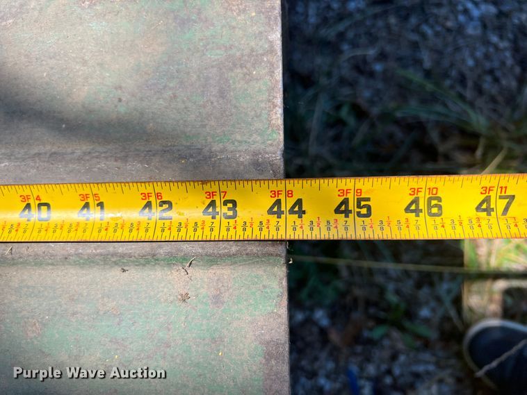 image for item IA9091 2001 John Deere Gator 6X4  utility vehicle