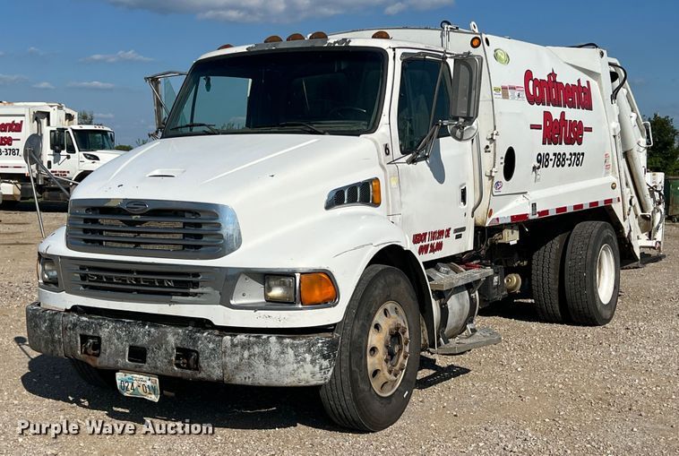 image for item IA9128 2007 Sterling Acterra  refuse truck