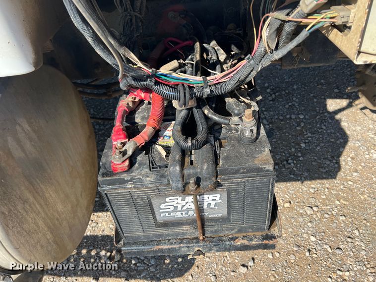 image for item IA9128 2007 Sterling Acterra  refuse truck