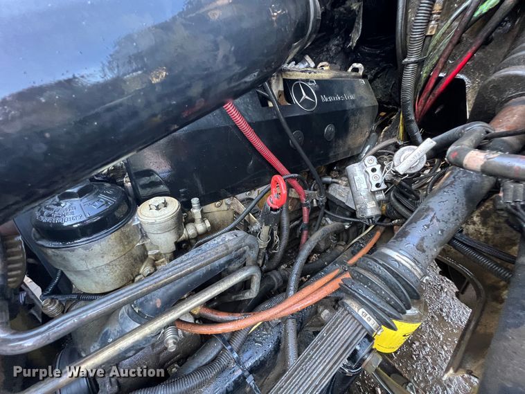 image for item IA9128 2007 Sterling Acterra  refuse truck