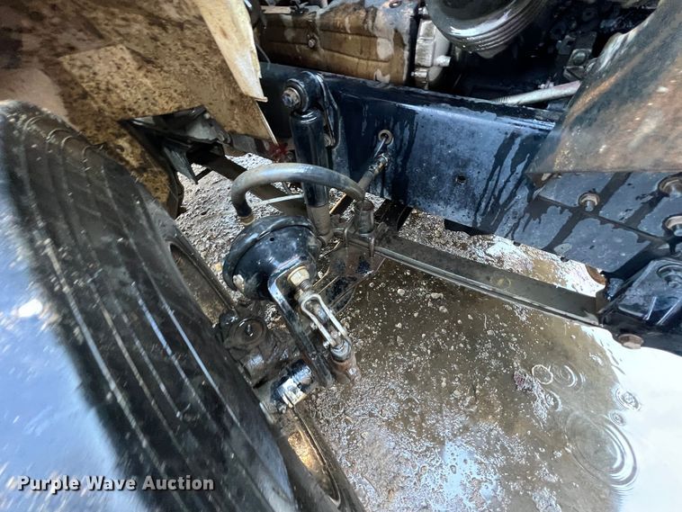 image for item IA9128 2007 Sterling Acterra  refuse truck