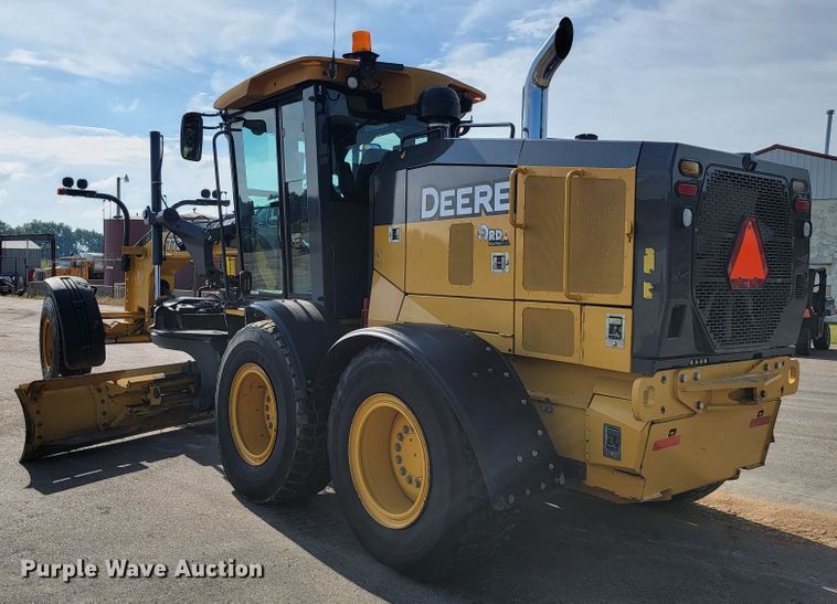 image for item JC9618 2015 John Deere 772GP  motor grader