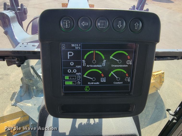 image for item JC9618 2015 John Deere 772GP  motor grader