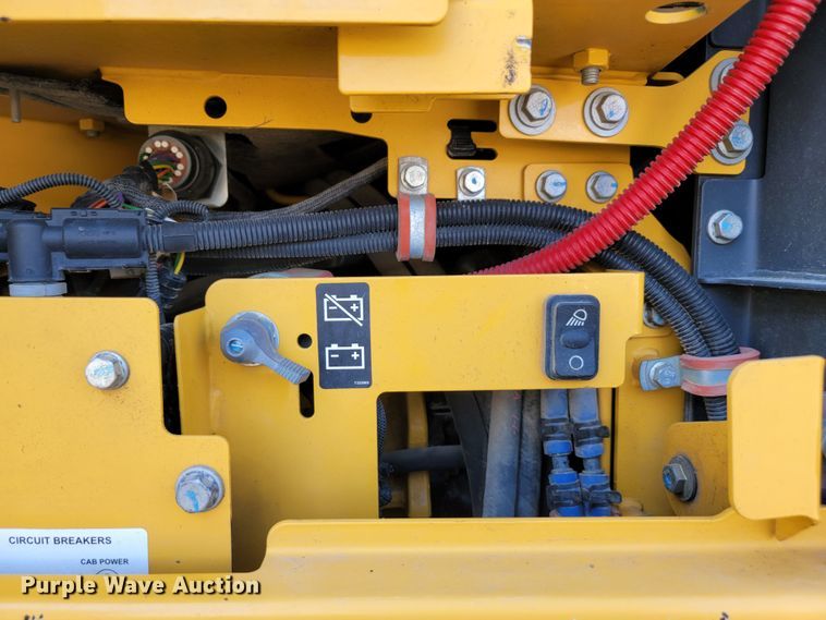 image for item JC9618 2015 John Deere 772GP  motor grader