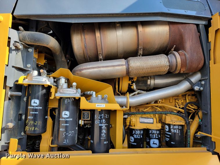 image for item JC9618 2015 John Deere 772GP  motor grader