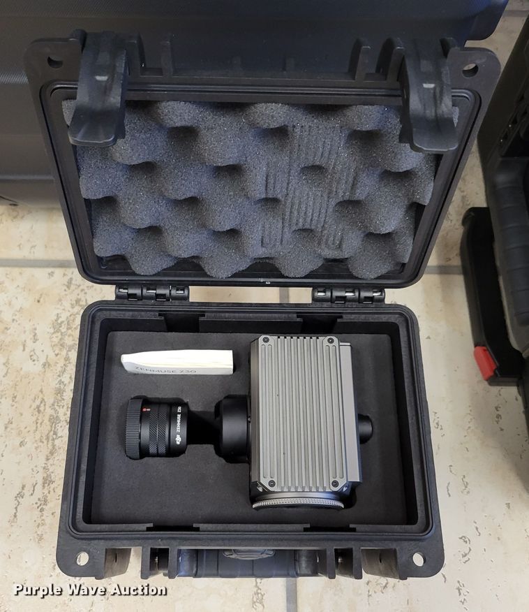 image for item JZ9156 UAS M210  drone