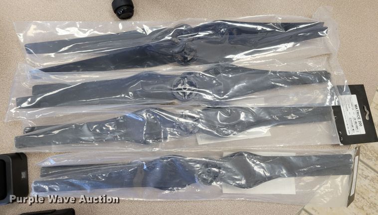 image for item JZ9156 UAS M210  drone