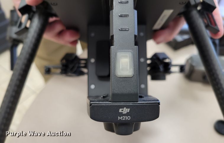 image for item JZ9156 UAS M210  drone