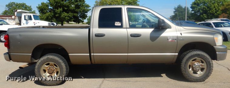 image for item KI9189 2007 Dodge Ram 2500HD  Quad Cab pickup truck