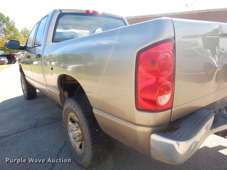 image for item KI9189 2007 Dodge Ram 2500HD  Quad Cab pickup truck