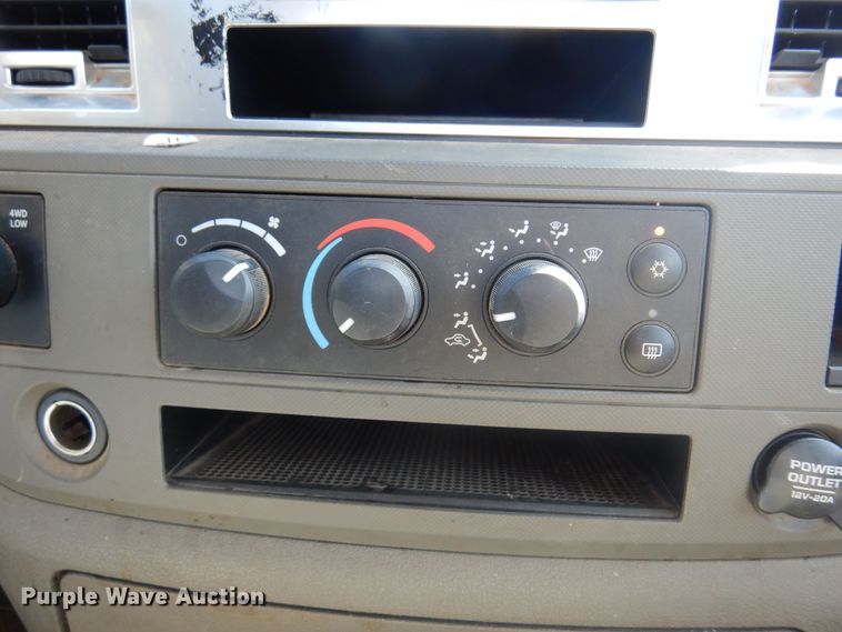 image for item KI9189 2007 Dodge Ram 2500HD  Quad Cab pickup truck