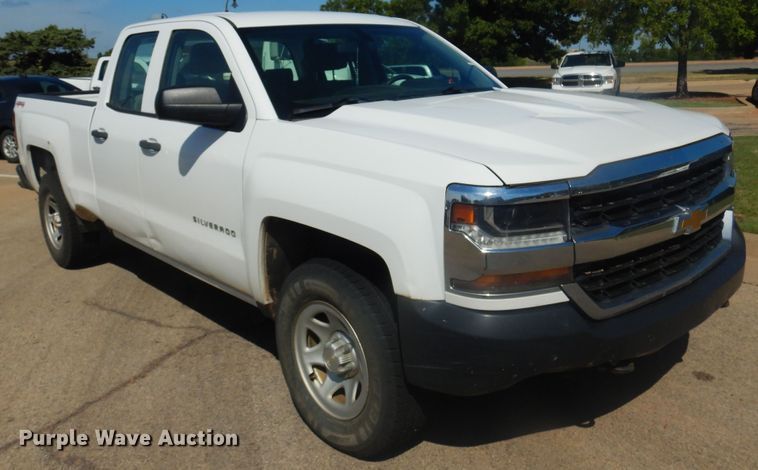 image for item KI9190 2016 Chevrolet Silverado 1500  Double Cab pickup truck