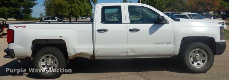 image for item KI9190 2016 Chevrolet Silverado 1500  Double Cab pickup truck