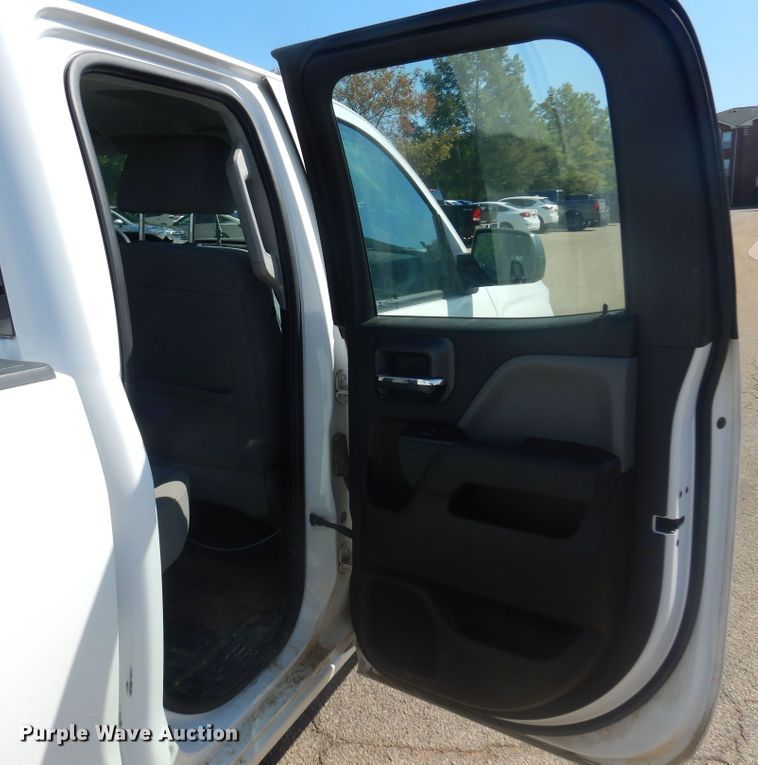 image for item KI9190 2016 Chevrolet Silverado 1500  Double Cab pickup truck