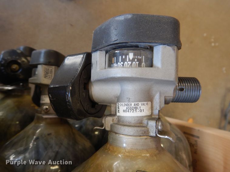 image for item KP9269 (28) 2006 Scott Air-Pak tanks