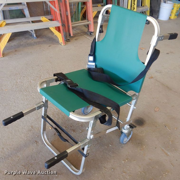 image for item KP9271 Junkin  stair chair