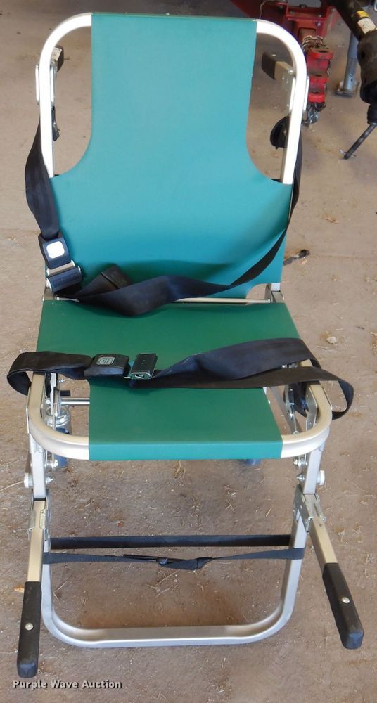 image for item KP9271 Junkin  stair chair