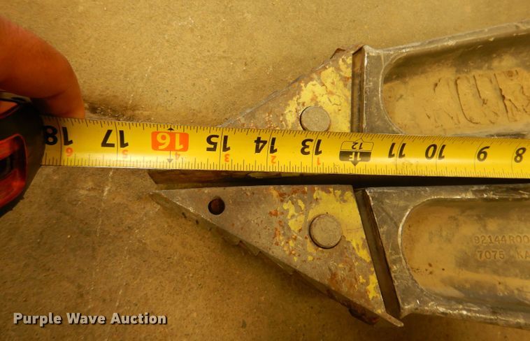 image for item KP9275 Hurst  spreader