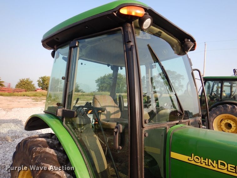 image for item KP9290 John Deere 5320  tractor
