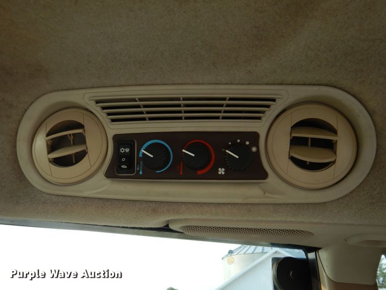 image for item KP9290 John Deere 5320  tractor